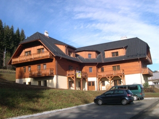 Byt 1+kk v alpském stylu, Zadov, Byt 9